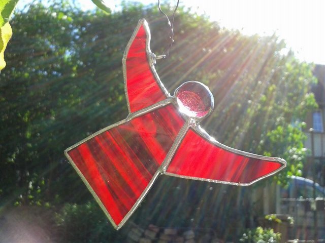 Anděl -skleněná vitráž, dekorace (marha-art.cz) 